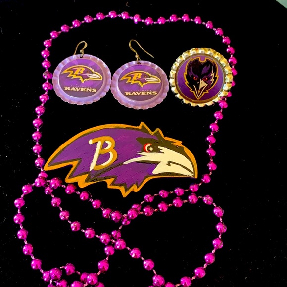 Baltimore Ravens Fan 4 Piece bundle set earrings, Pin ring bead necklace guc - Picture 1 of 13